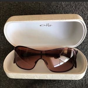 NEW Oakley Liv shades